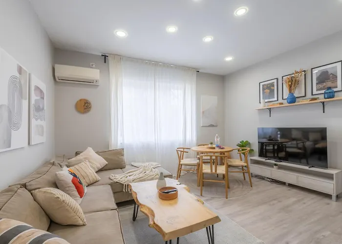 Ndk - Urbanlux Medius 2Bdr Free Parking *