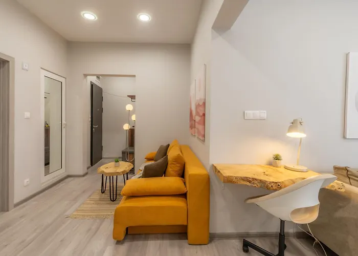 Ndk - Urbanlux Medius 2Bdr Free Parking * סופיה