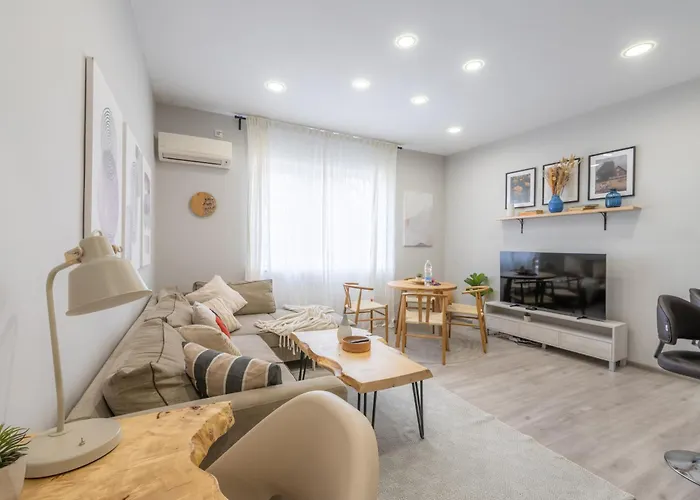 Apartament Ndk - Urbanlux Medius 2Bdr Free Parking Sofia